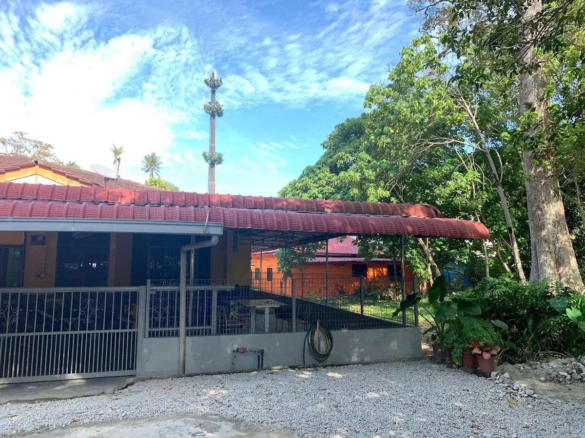 Pak Malau Homestay