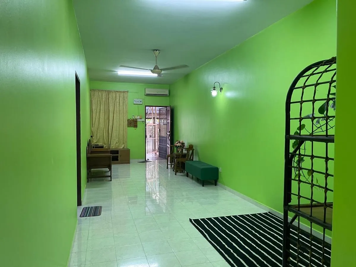 Pak Malau Homestay 0*, Bayan Lepas